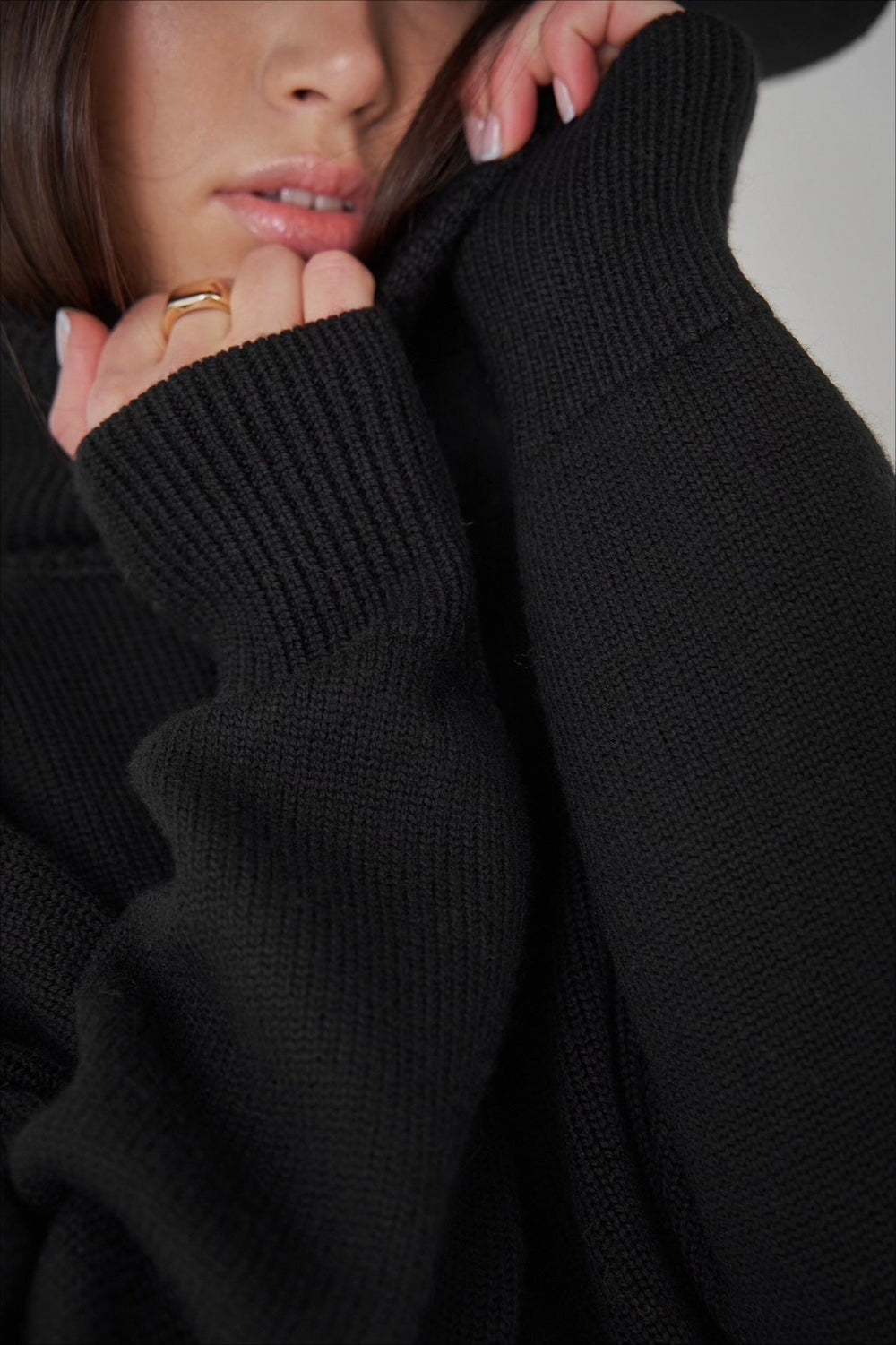 Basic Solid Knit Turtleneck Sweater
