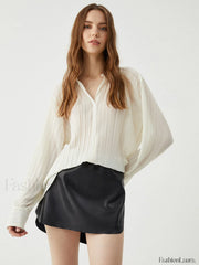 Button Up Graceful V neck Shirt Off White / XS Shirts
