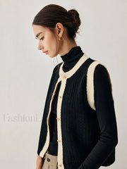 Contrast Trim Graceful Knit Vest Sweaters L
