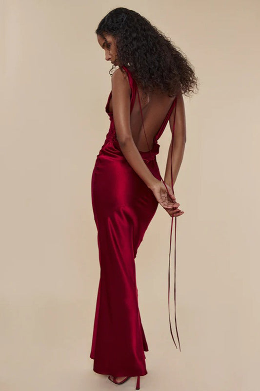 Slim Fit Open Back Maxi Dress S / Red