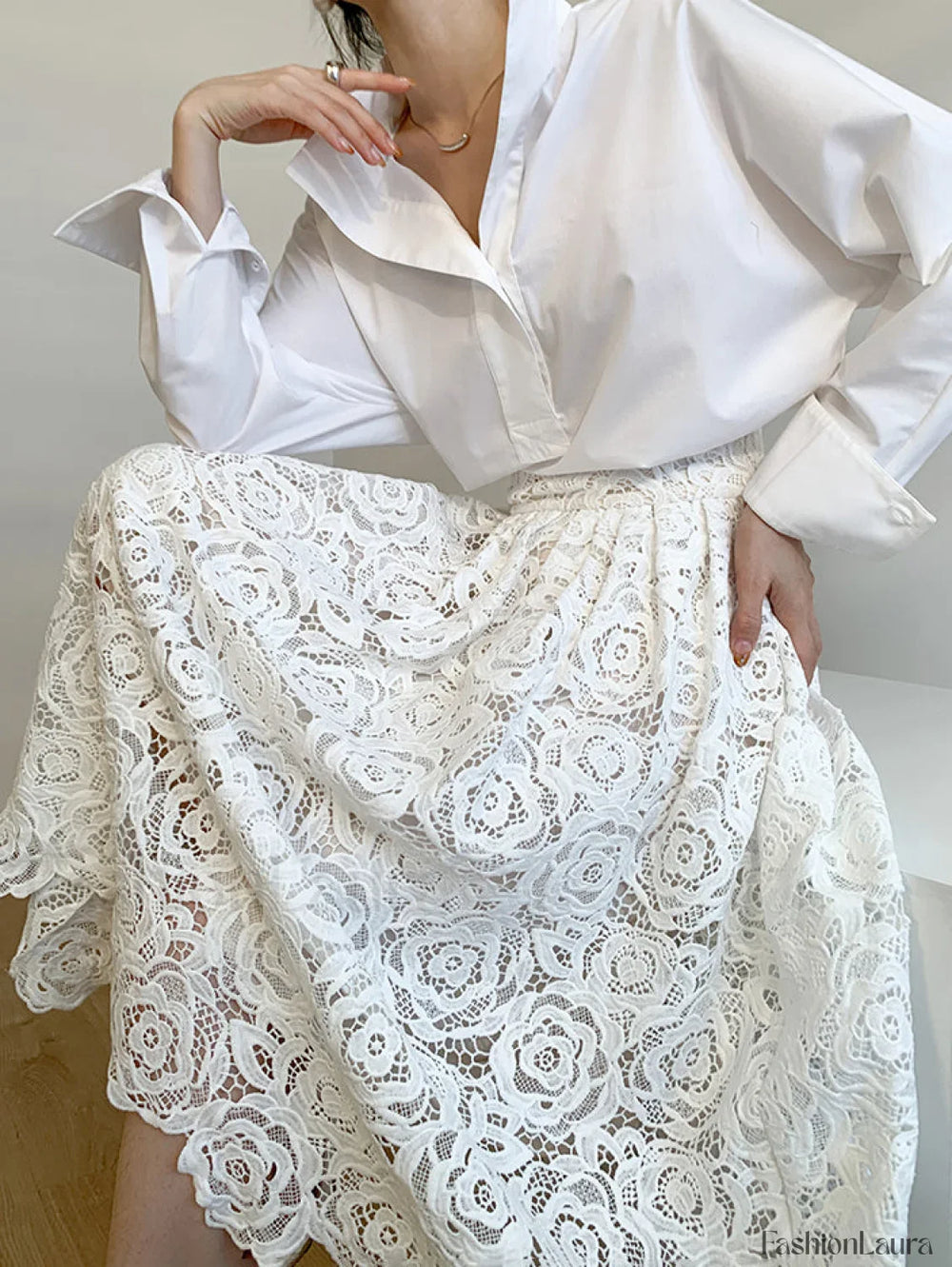 Eyelet Rosebud Graceful Pattern Maxi Skirt Skirts