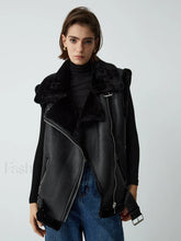 Faux Fur Graceful Leather Vest Black / S Vests