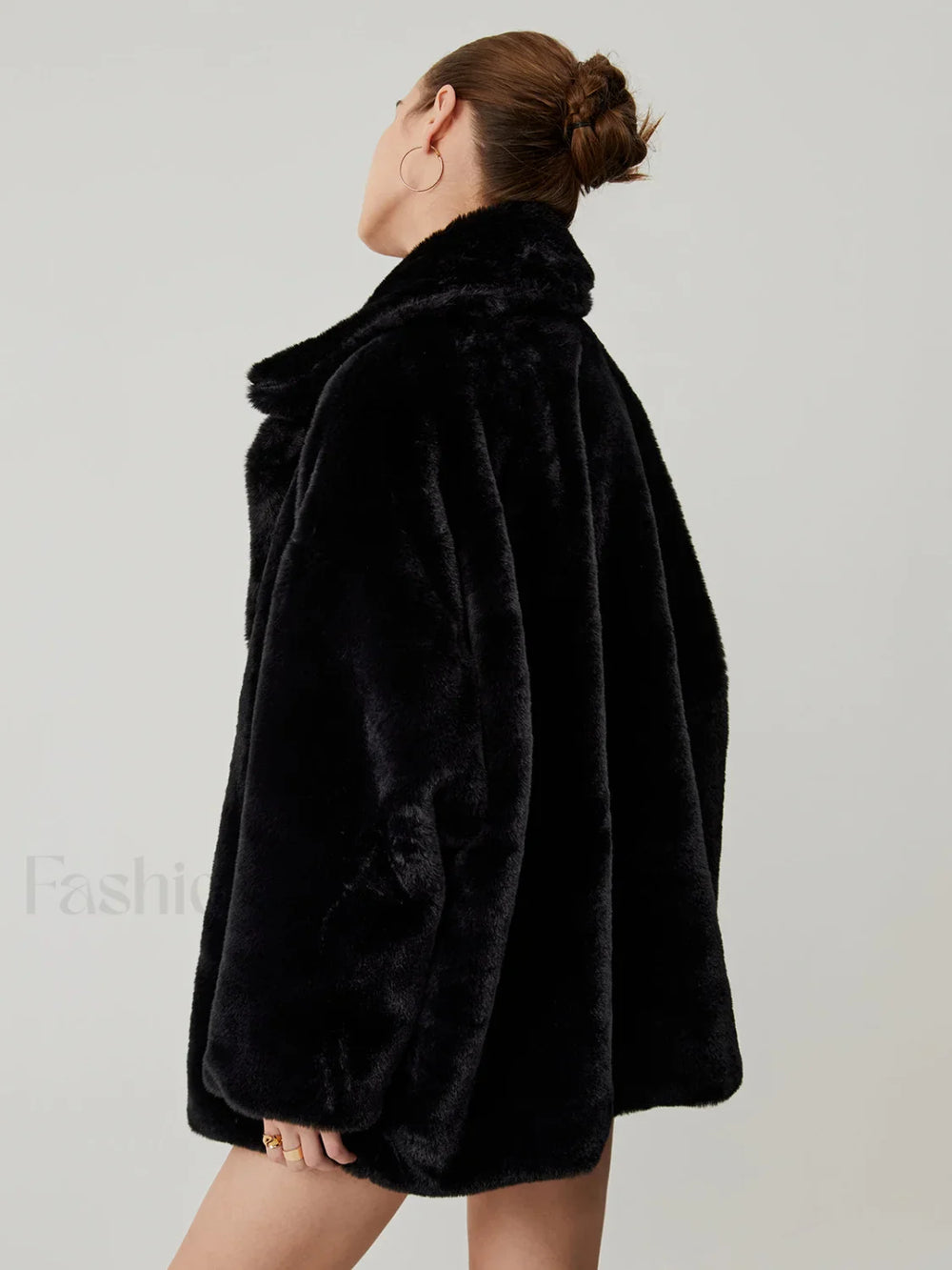 Furry Oversized Collar Trendy Faux Fur Coat Women Faux Fur Coats