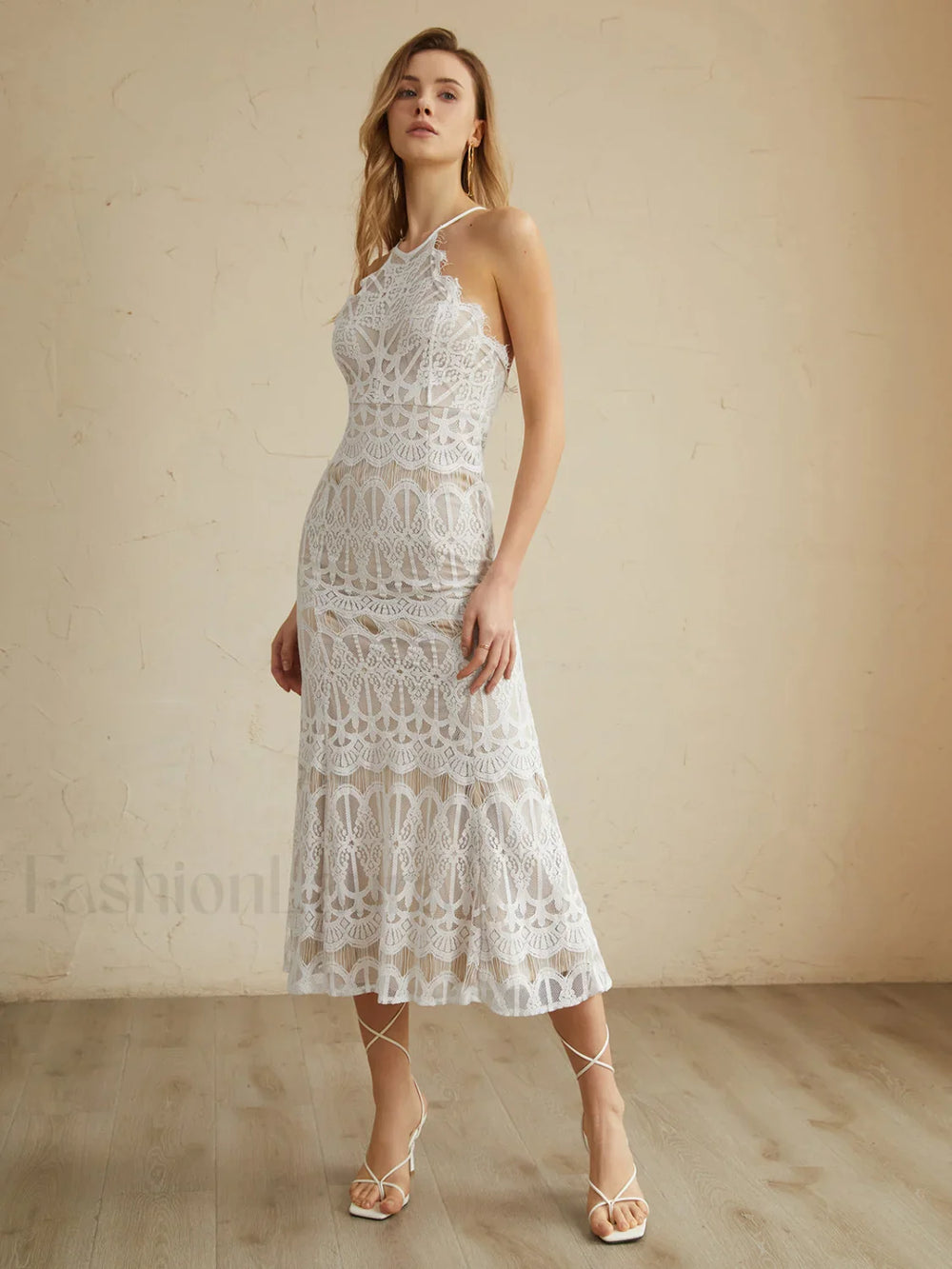 Glamorous Lace Graceful Halter Long Dress Dresses