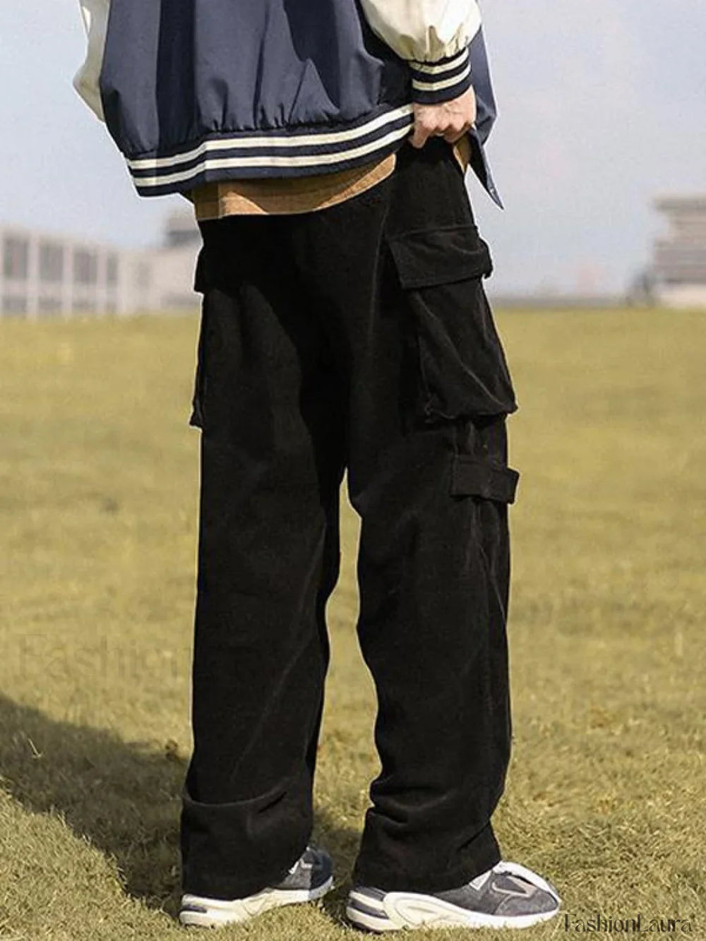 Men’s Patch Pocket Vintage Straight Cargo Pants Cargo Pants