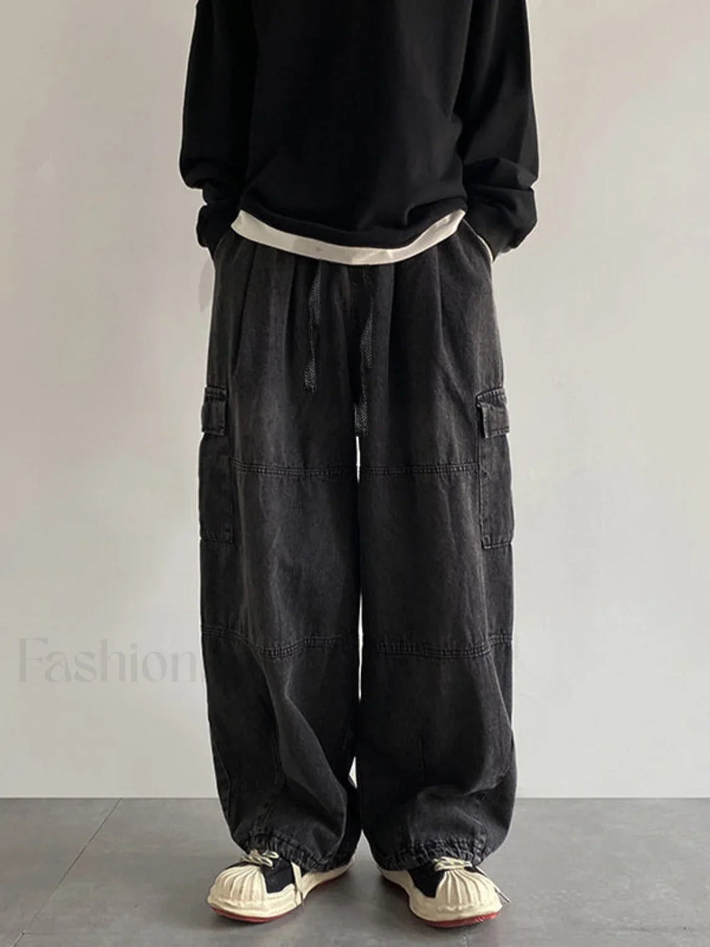 Men’s Vintage Loose Cargo Jeans Black / 2XL Cargo jeans