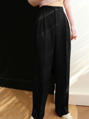 Middle Waist Graceful Pleated Tapered Pants Black / XS Pants