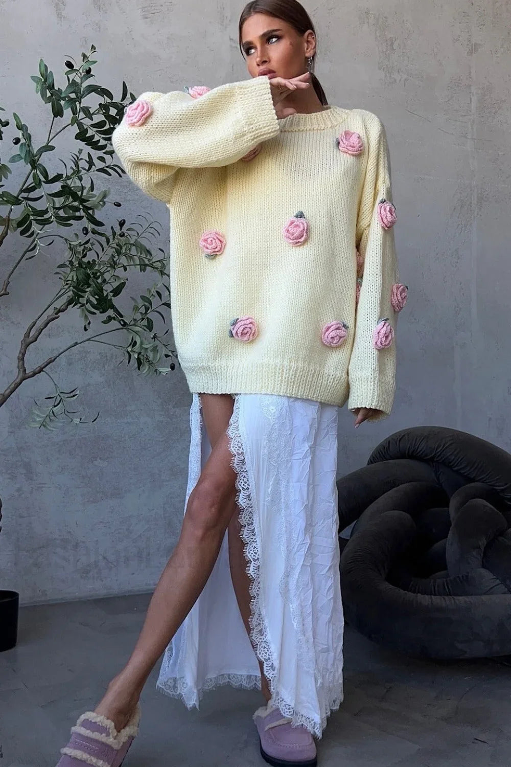 Minimalist 3D Floral Knit Sweater