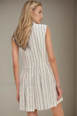 Minimalist Slimming Sleeveless Button Front Work Dress