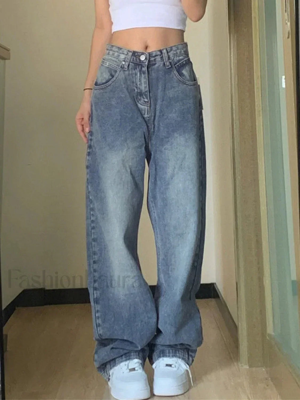 Pocket Design Blue Wash Boyfriend Jeans Blue / S Boyfriend Jeans