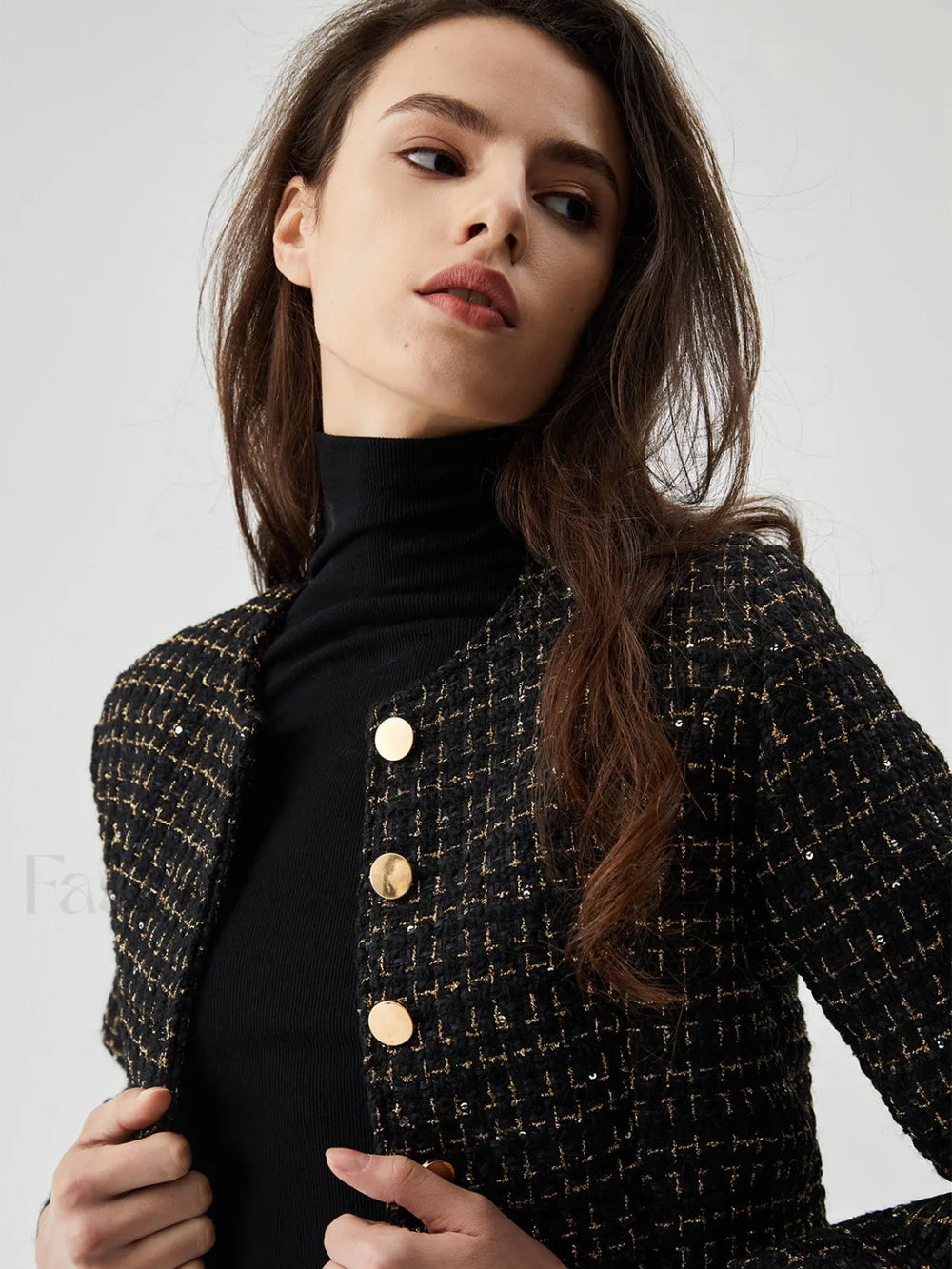 Sequined Button Graceful Short Blazer Blazers
