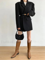 Single Breasted Graceful Essential Blazer Black / S Blazers