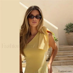 Slanted Shoulder Strap Split Waist Spliced Maxi Dress