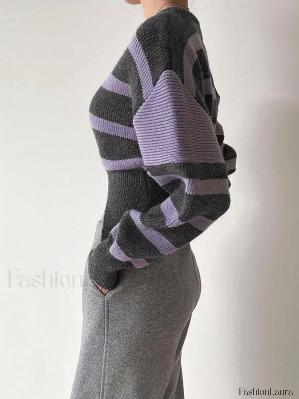 Stripe Asymmetric Graceful Notched Crop Sweater Sweaters L