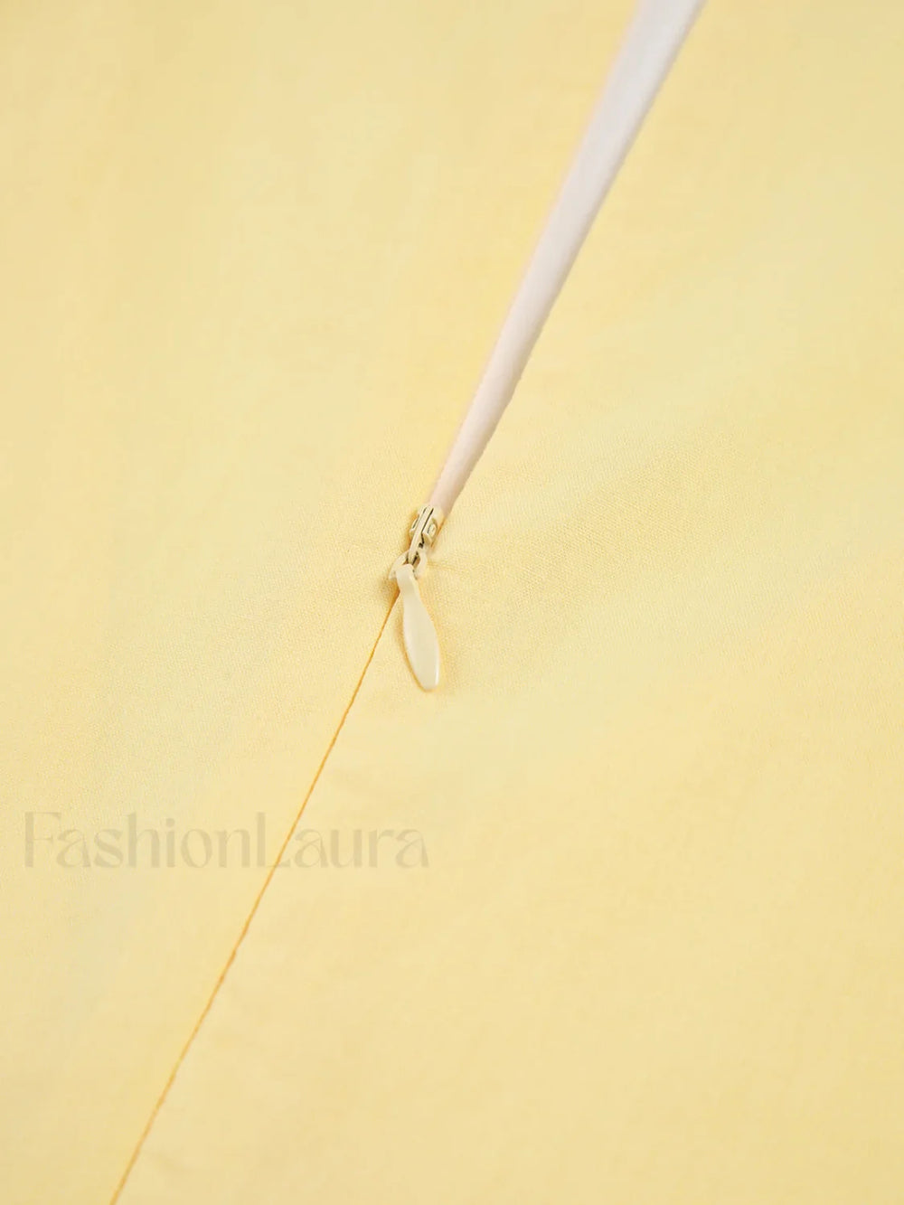 Sunshine Zippered Plunge Trendy Skater Short Dress Dresses