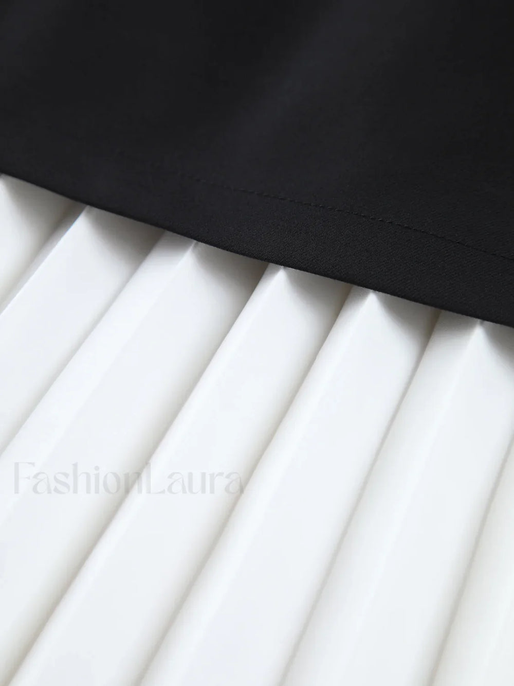 Two Tone Graceful Pleated Long Skirt Skirts