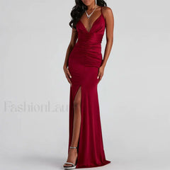 V High Slit Maxi Dress Red S / Red Formal Dresses