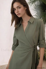 V Neck Long Sleeve Lace Up Pleated Maxi Dress