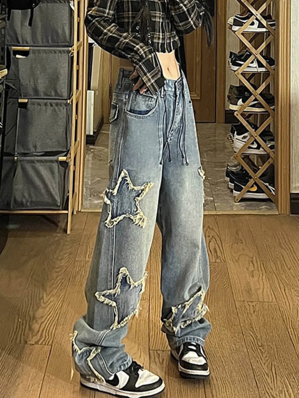 Vintage Wash Distressed Star Patch Boyfriend Jeans Boyfriend Jeans