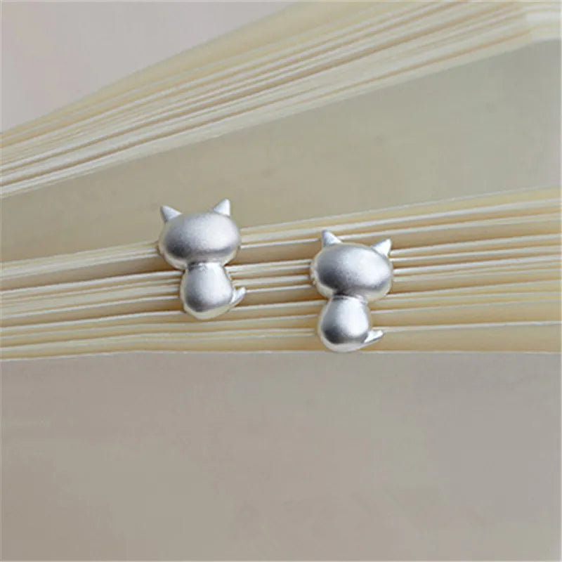 JuliaFashion-Cute Small Cat Shape Ear Stud Earrings