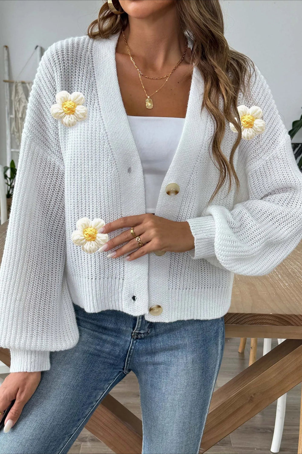 Short Floral Knit Long Sleeve Cardigan White / S