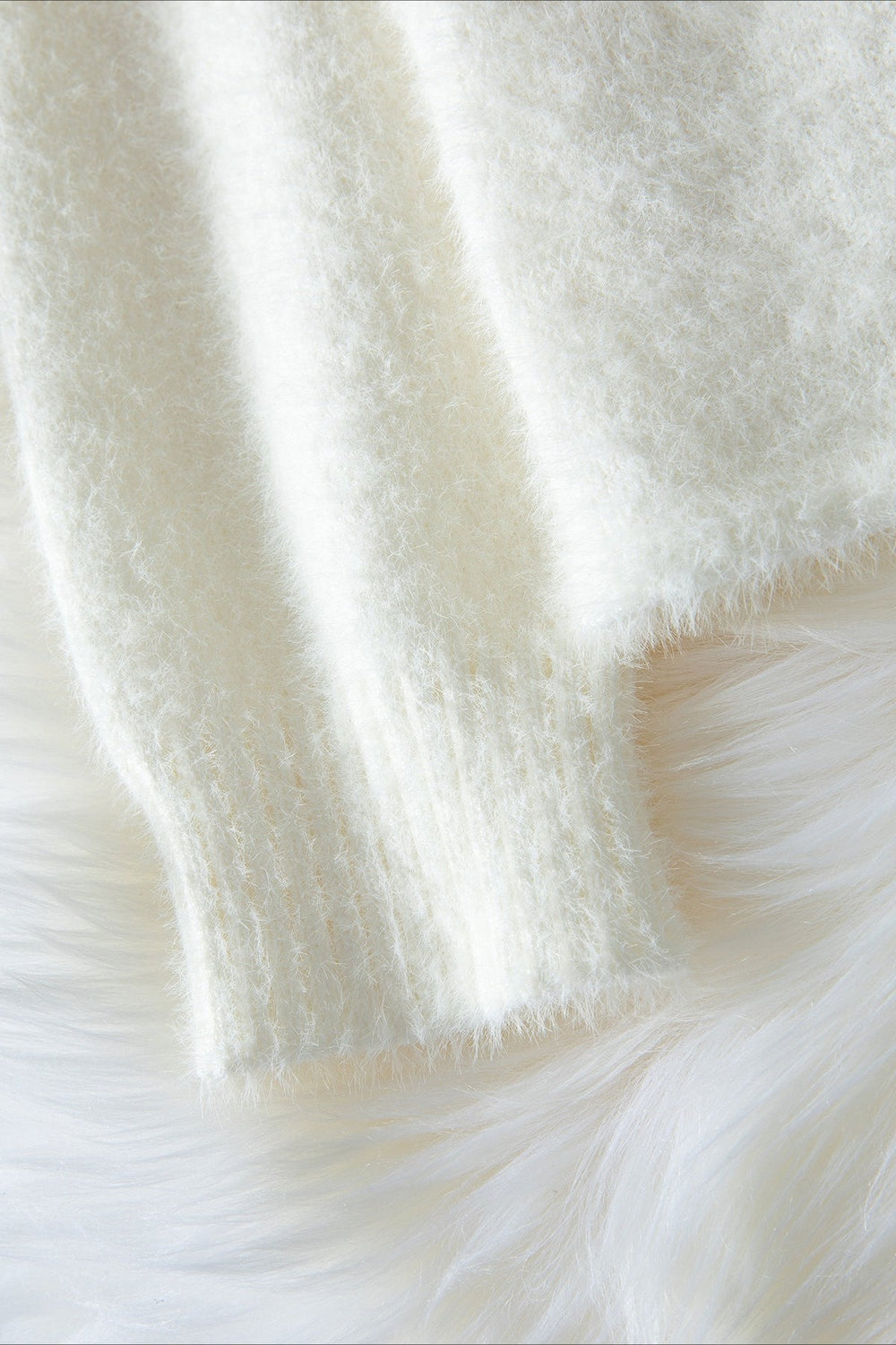 Elegant Pearl V Neck Knit Sweate