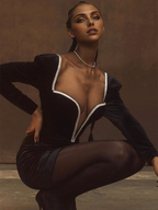 JuliaFashion - 2024 V-Neck Wired Crystal Padded Shoulder Party Dress