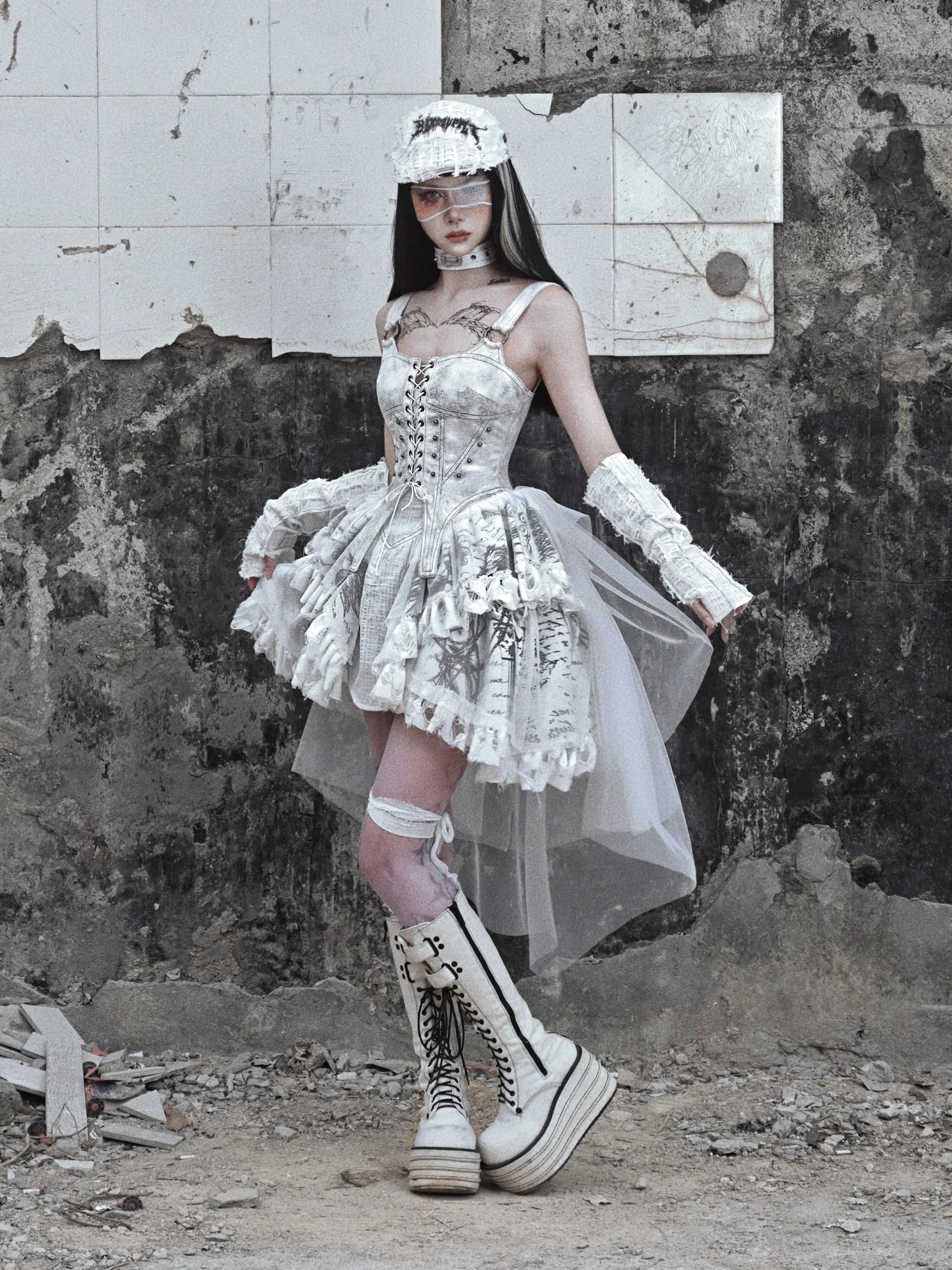 Original Lolita Trailing Gothic Suspender Niche Dress Punk Light Vintage Madhouse Print Dress