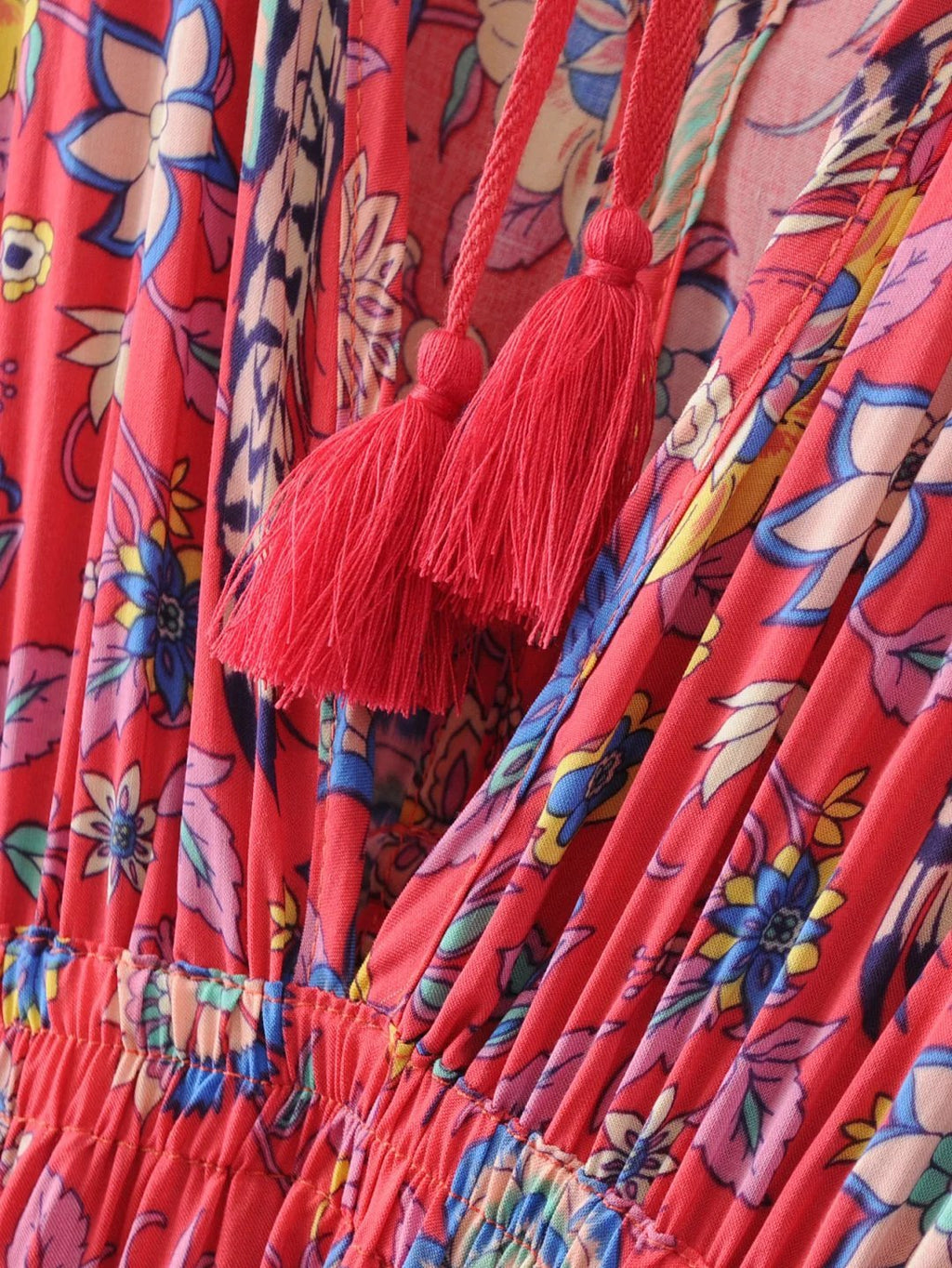 JuliaFashion-Boho Vibes Floral Print Plunging Neck Maxi Dress