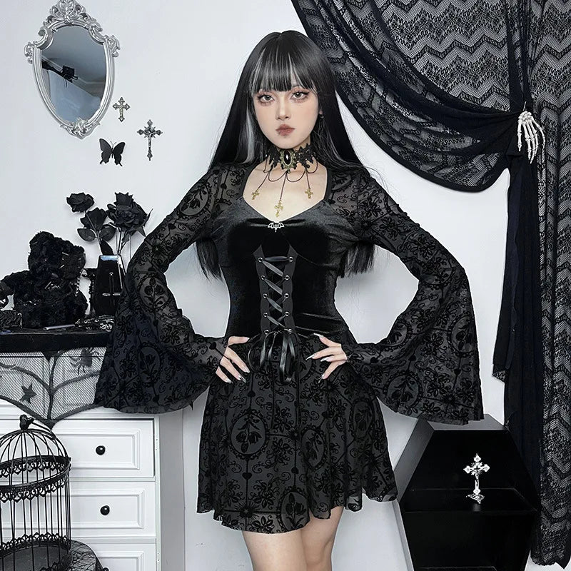 Dark Elegant Vintage Gothic Velvet Dresses Grunge Punk Style Flocked Bandage Flare Sleeve Party Outfit