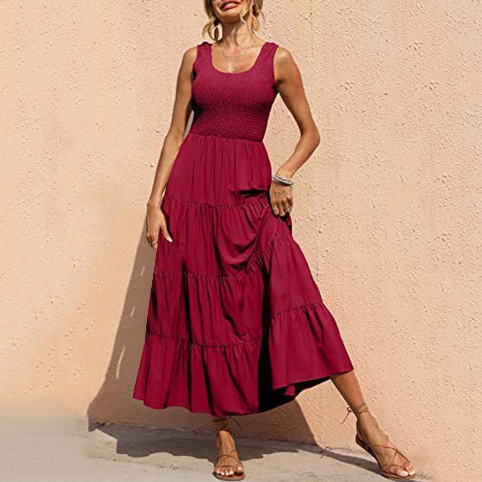 JuliaFashion - Sleeveless Draped Round Neck Holiday Dress