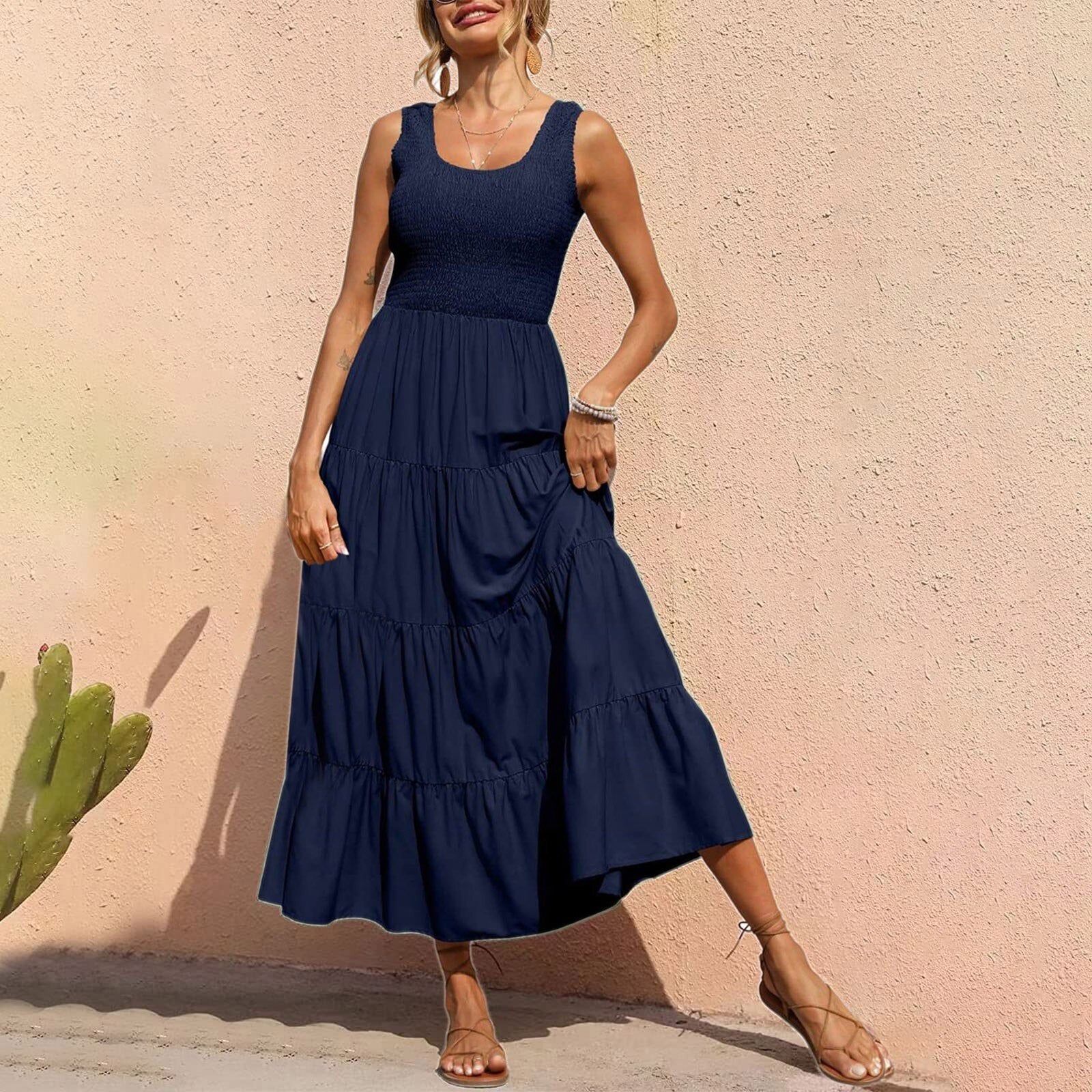 JuliaFashion - Sleeveless Draped Round Neck Holiday Dress