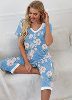 JuliaFashion - 2024 Short Sleeve V Neck T-shirt + Capri Pants Pajama Set