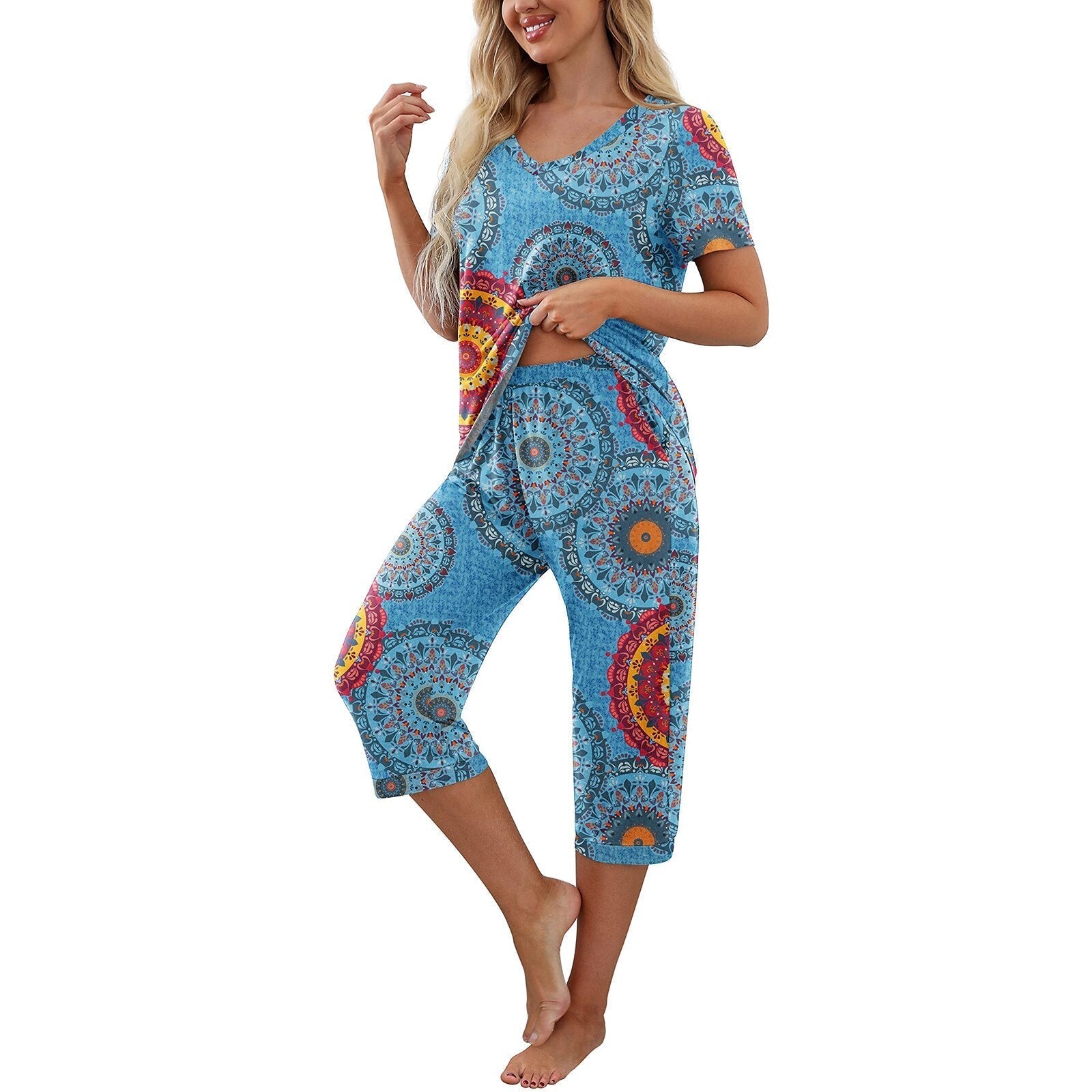 JuliaFashion - 2024 Short Sleeve V Neck T-shirt + Capri Pants Pajama Set