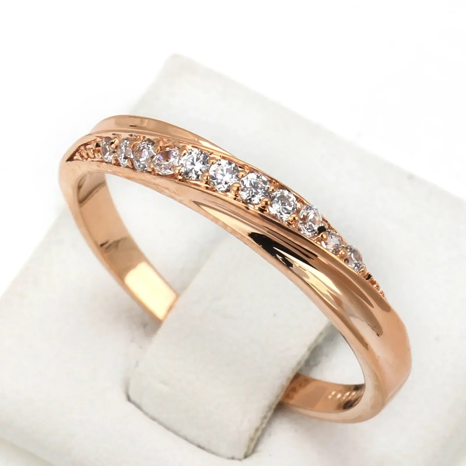 JuliaFashion - 2024Simple Cubic Zirconia Rose Gold Ring