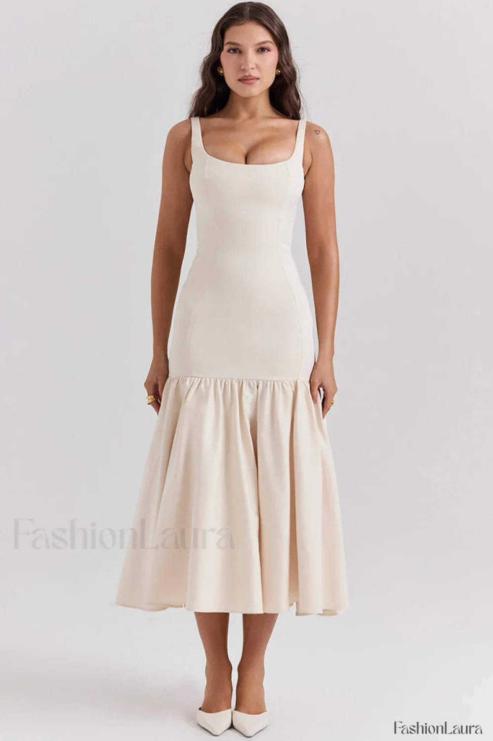 Amore Dropped Stylish Waist Midi Dress XS / White