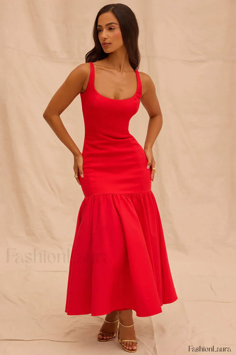 Amore Dropped Stylish Waist Midi Dress