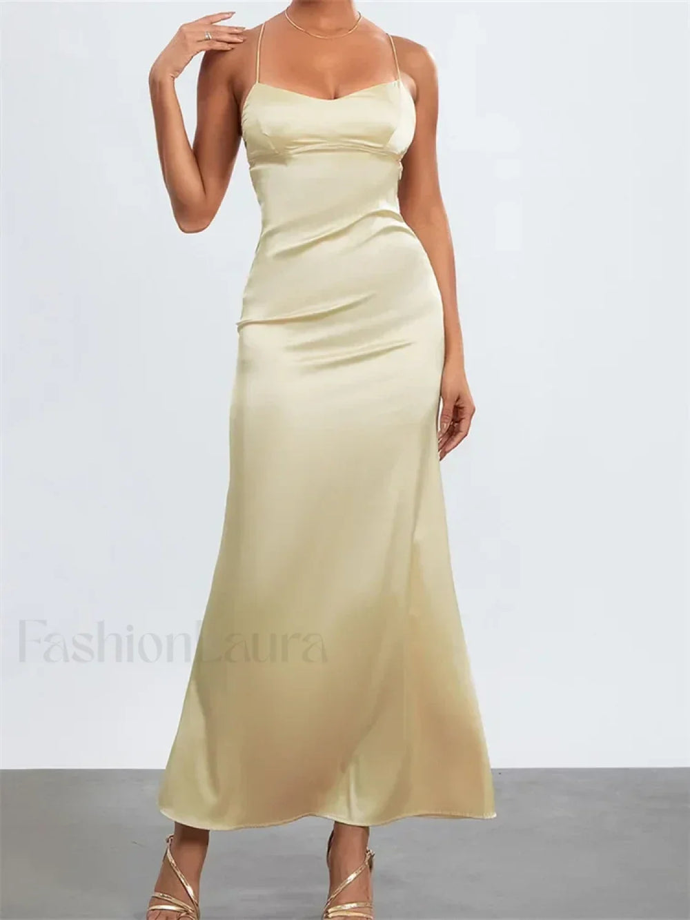 Backless Spaghetti Slim Maxi Dress gold / S