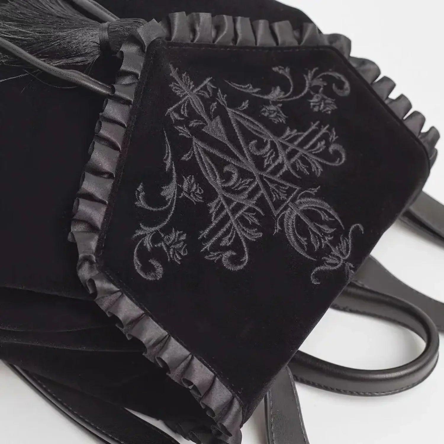 Black Gothic Velvet Witch Harajuku Magic Embroidery Dark Punk Shoulder Bag Black