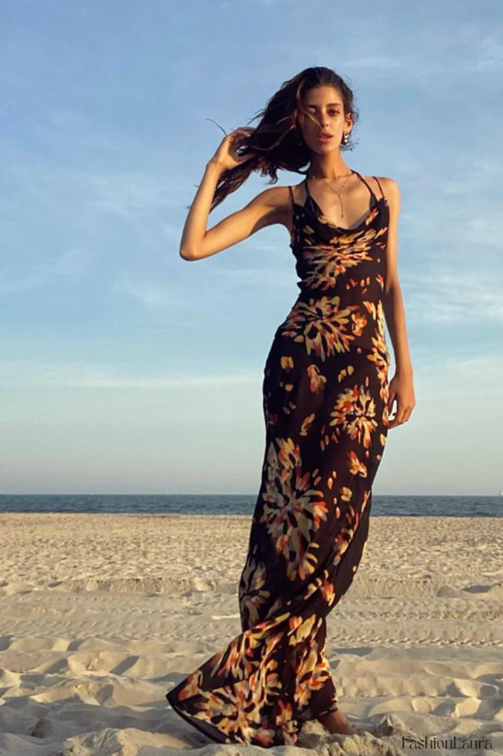 Catarina Elegant Maxi Dress