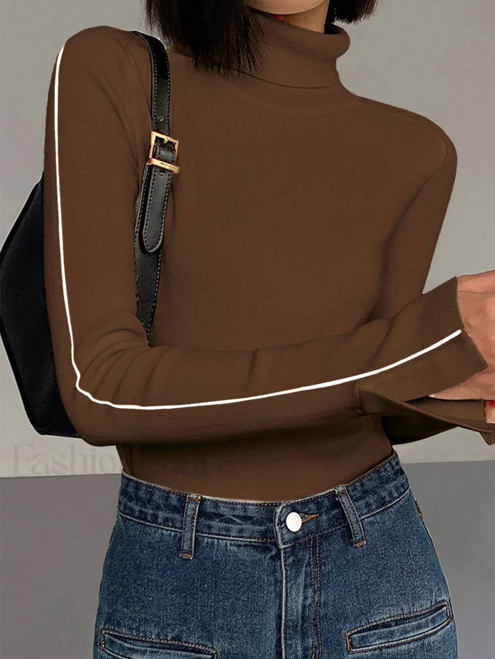 Contrast Piping Turtleneck Sweater Brown / XS Sweaters