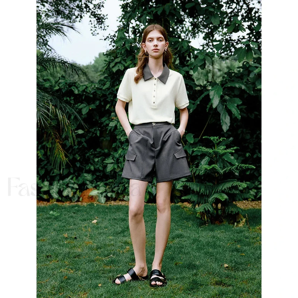 Contrast Polo Collar Pearl Pullover T Shirt