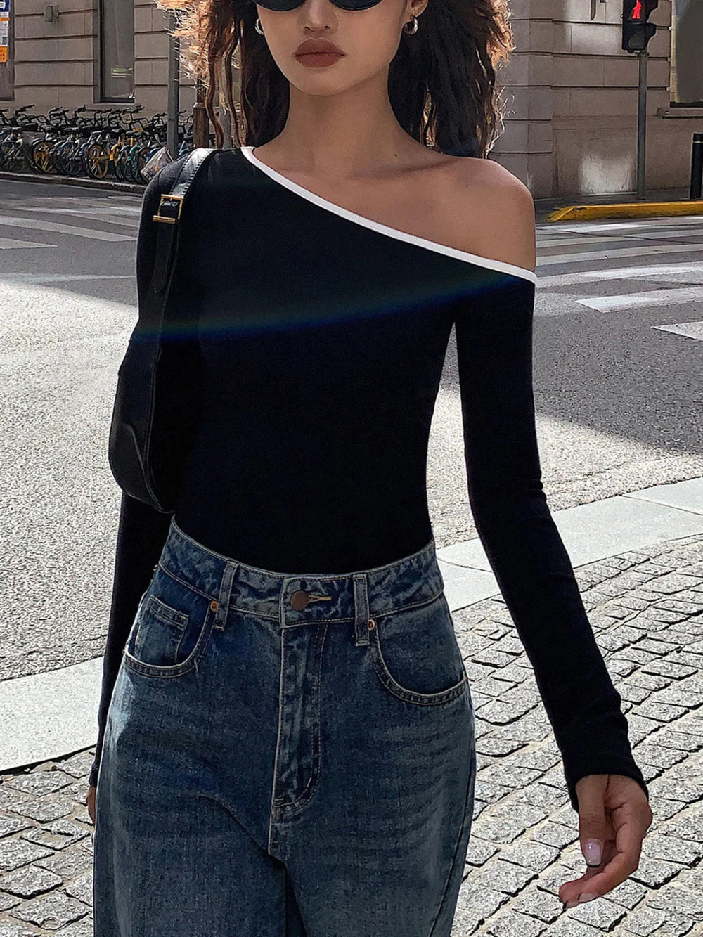 Contrast Trim Off Trendy Shoulder Long Sleeve Shirt T Shirts