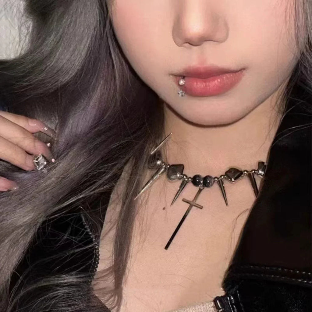 Cross Rivet Exaggerated Y2K Necklace SILVER