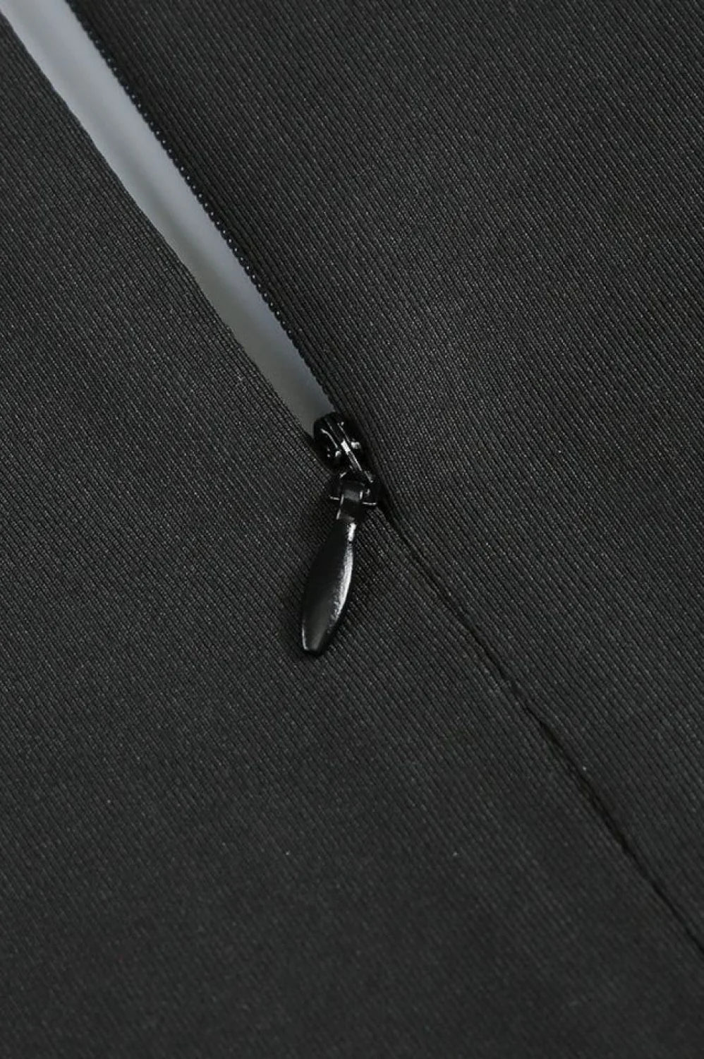 Cutout Crepe Stylish V Neck Dress