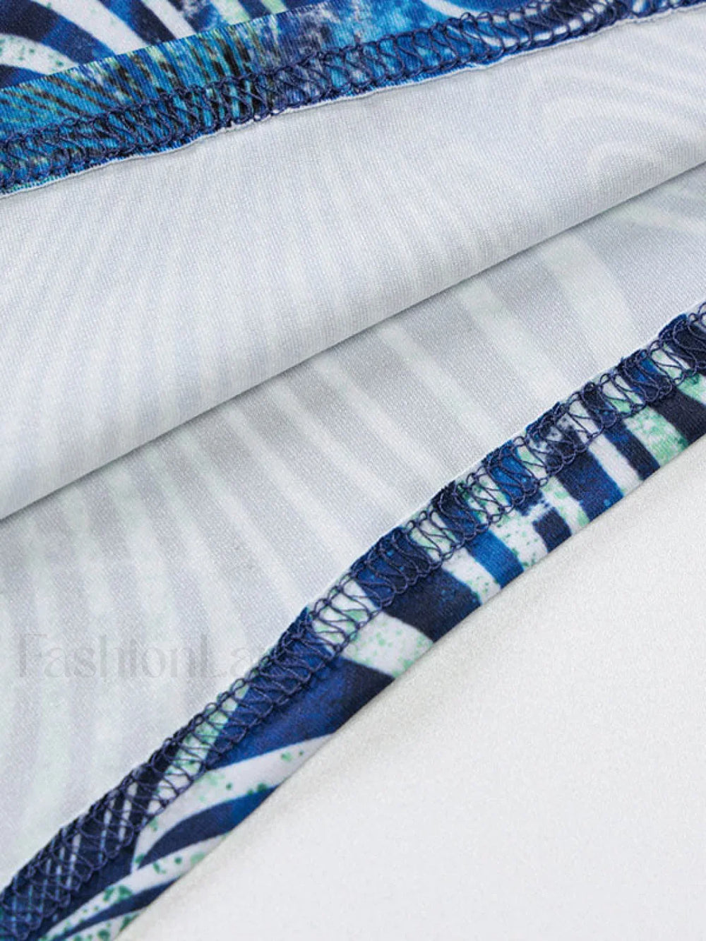 Dizzy Print Halter Bodycon Midi Dress Midi Dresses