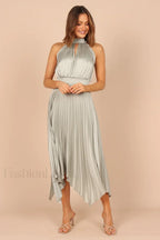 Dominique Elegant Midi Dress S / Sage