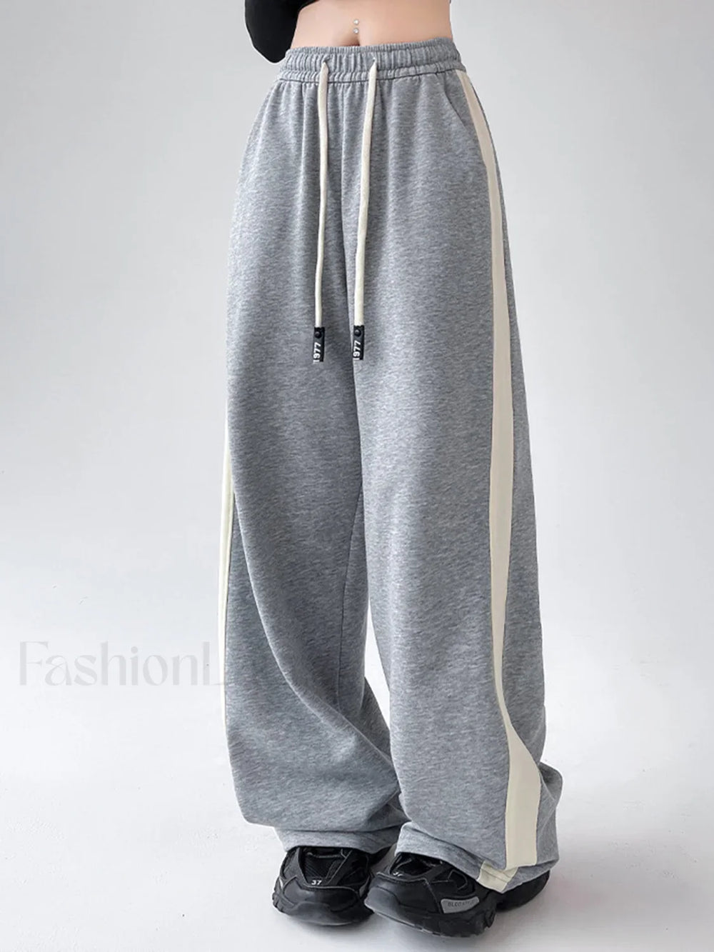 Drawstring Contrast Trim Trendy Wide Leg Sweatpants Light Grey / XS Sweatpants