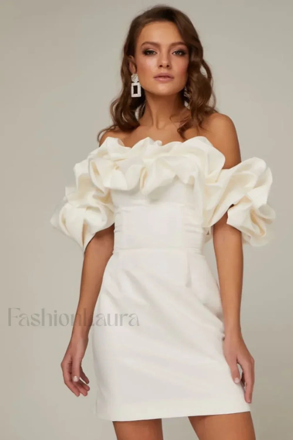 Elastic Mystic Stylish Satin Dress XS / Ivory