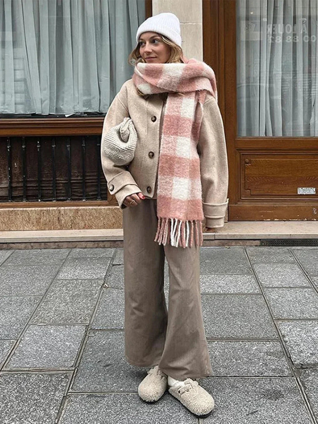 Elegant Women’s Short Woolen Coat Loose Lapel Single Breasted Long Sleeve Overcoats